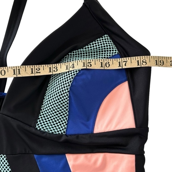 CITY CHIC COLOR BLOCK ONE PIECE SWIMSUIT SIZE MEDIUM/18 - Picture 11 of 16